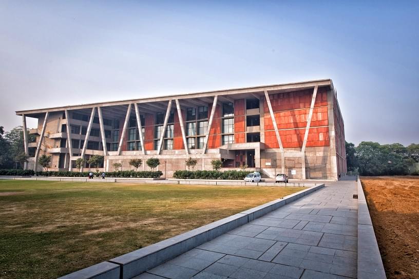 Ahmedabad University, Amrut Mody School of Management Infrastructure photo 5